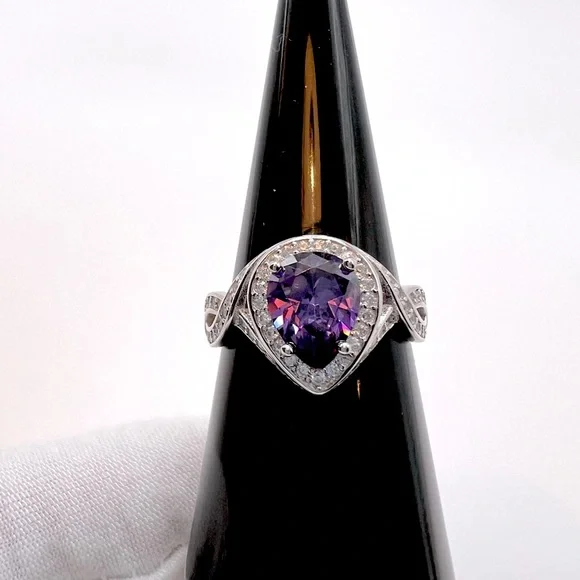 Sale $25 Firm! .925 Sterling Silver Simulated Amethyst Cz Ring - Picture 3 of 17